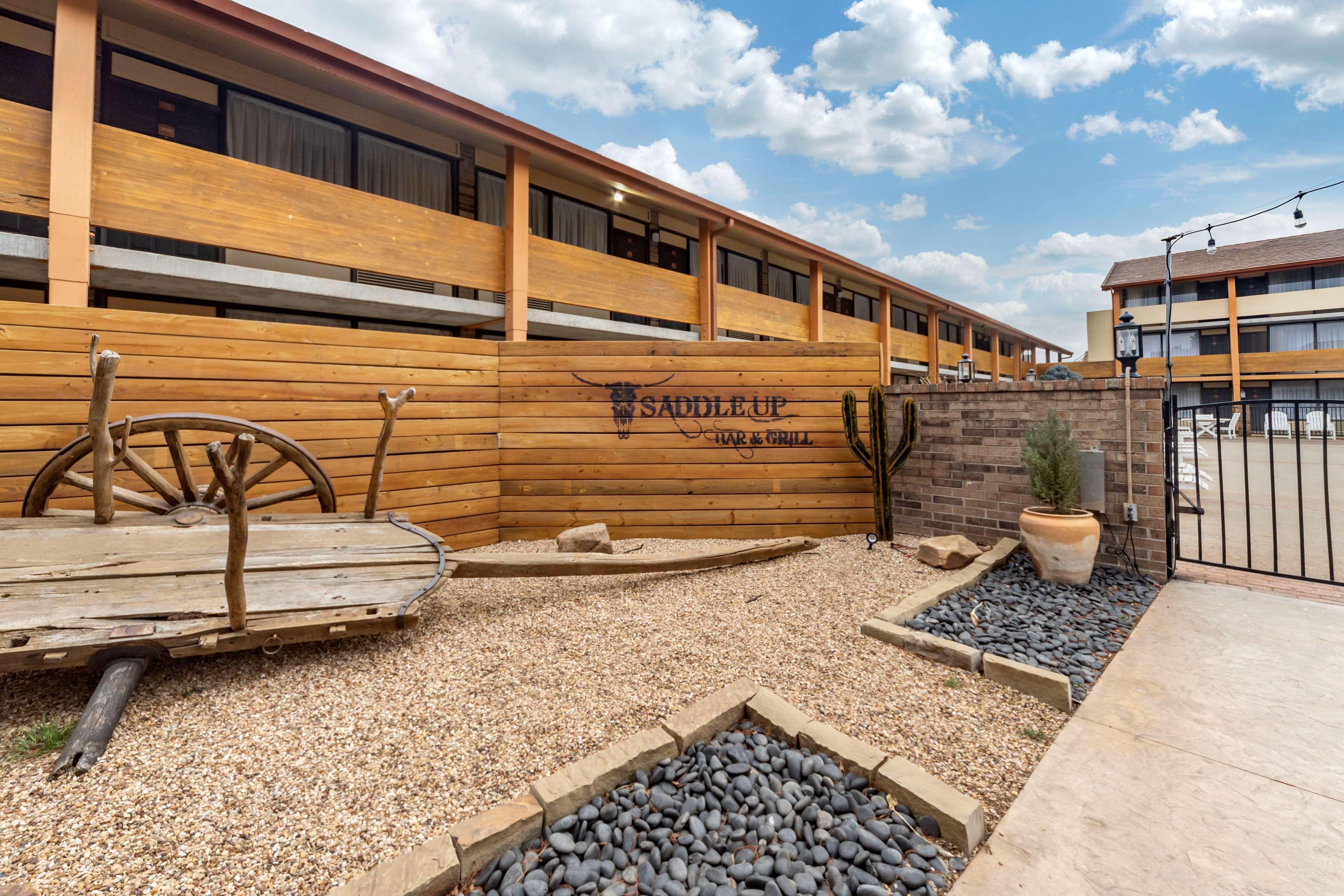 Best Western Plus Saddleback Inn And Conference Center Oklahoma City Exterior foto